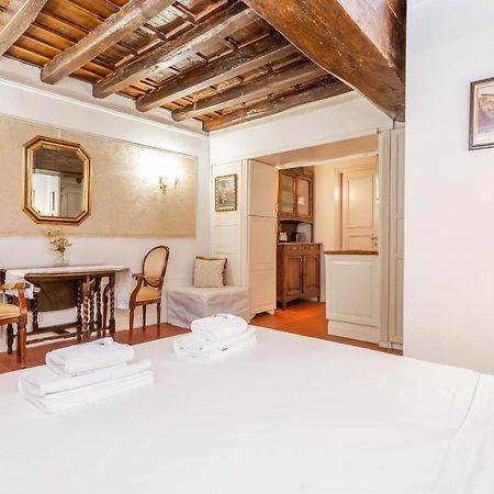 Apartamento Al Cortile Del Moro Roma Exterior foto