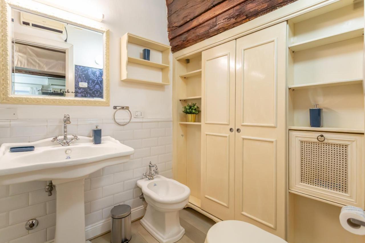 Apartamento Al Cortile Del Moro Roma Exterior foto