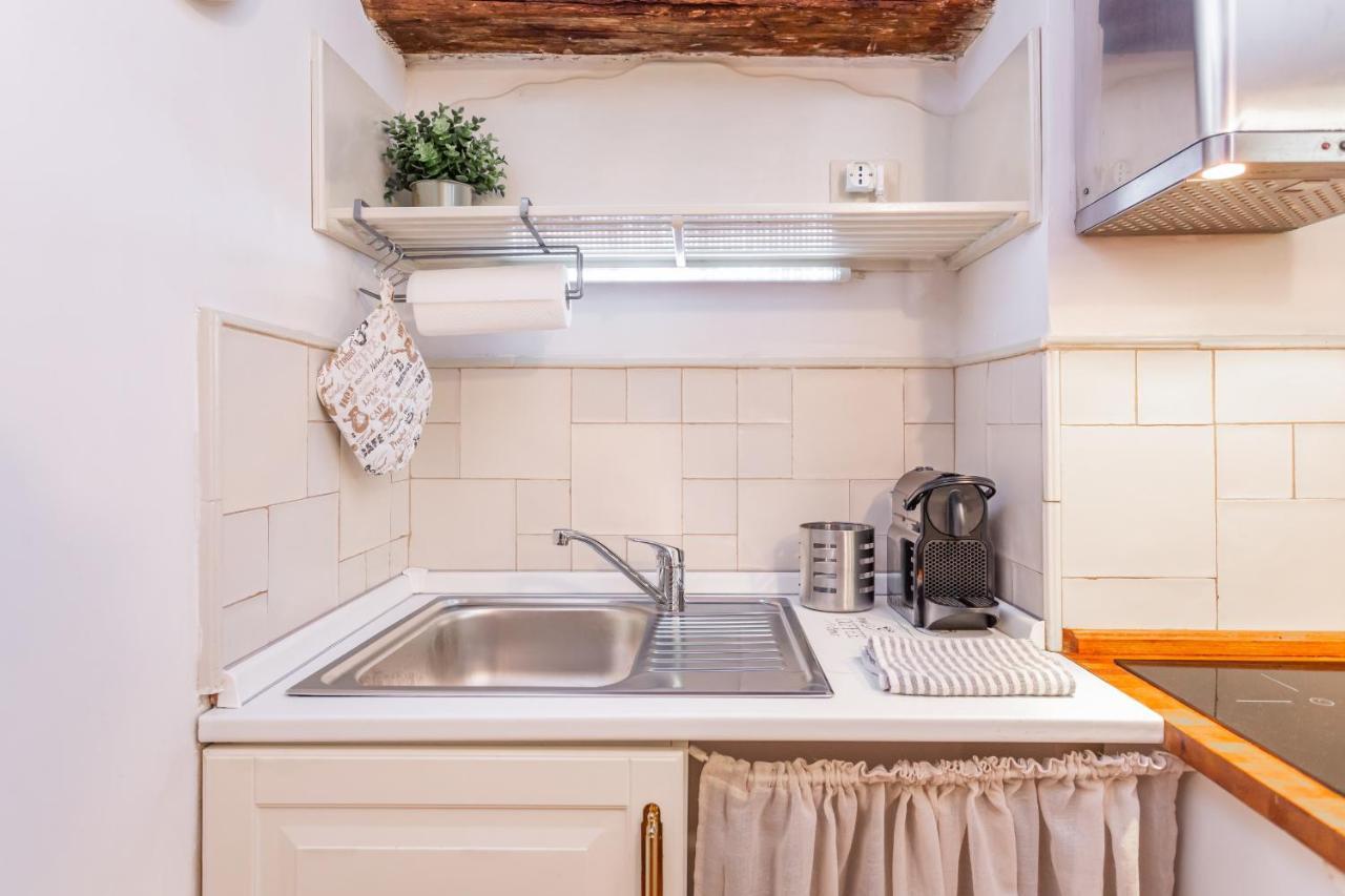 Apartamento Al Cortile Del Moro Roma Exterior foto